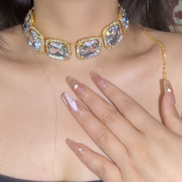 Meet your Posher, Isbah - Picture 7 of 10